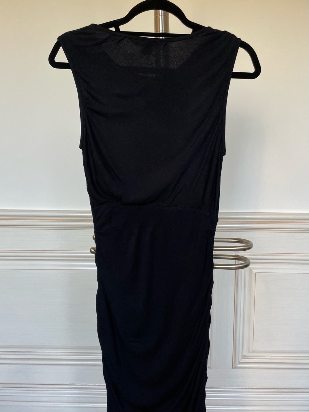 DKNY Black Sleeveless Midi Dress